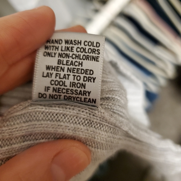 Caché Cold Shoulder Sweater - Picture 5 of 8